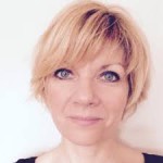 caroline dewynter
